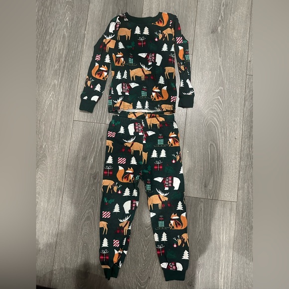 Children’s Place Christmas pajamas size 3T - Picture 1 of 6